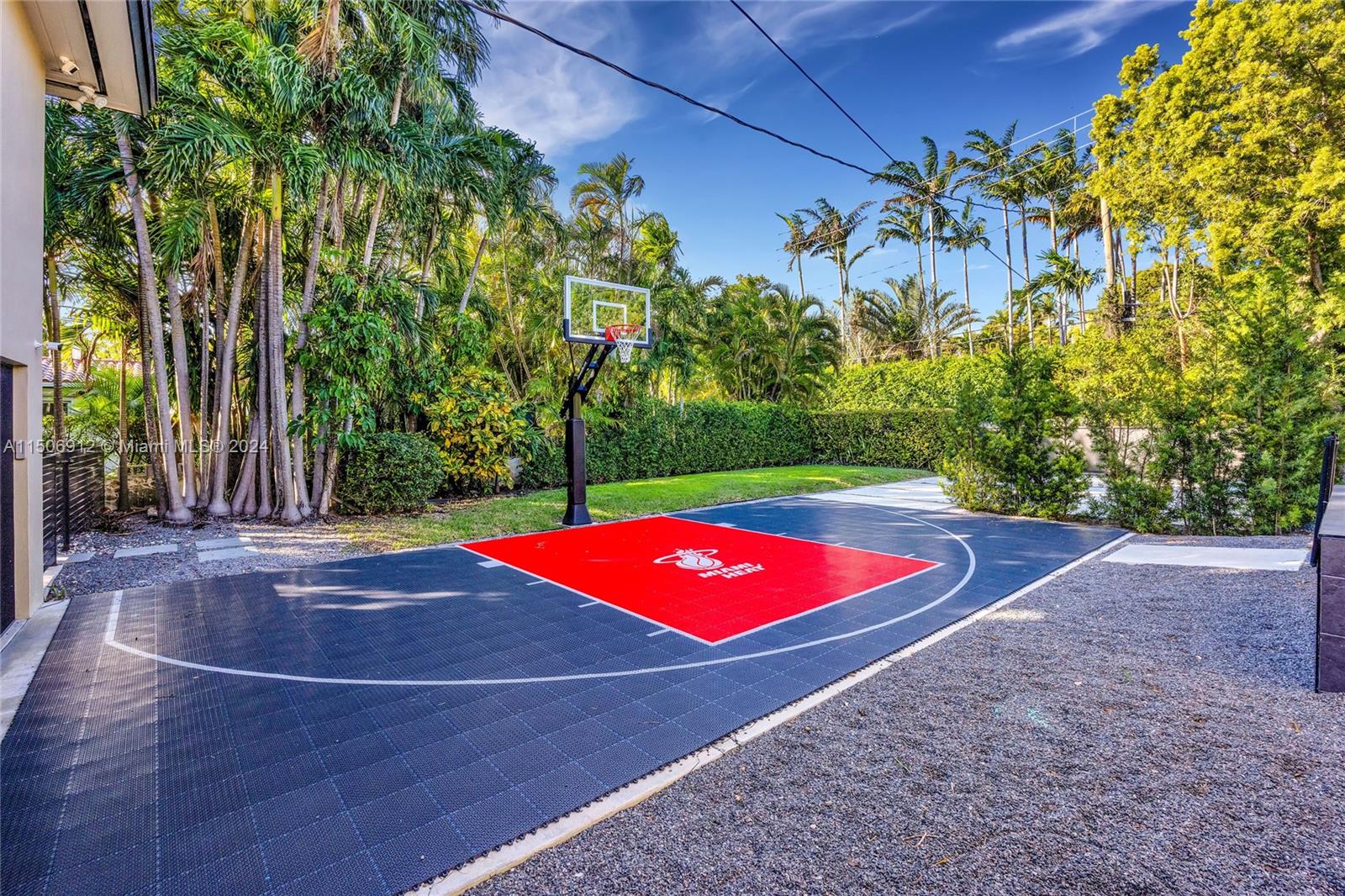 MIAMI SHORES SEC 2 - Residential