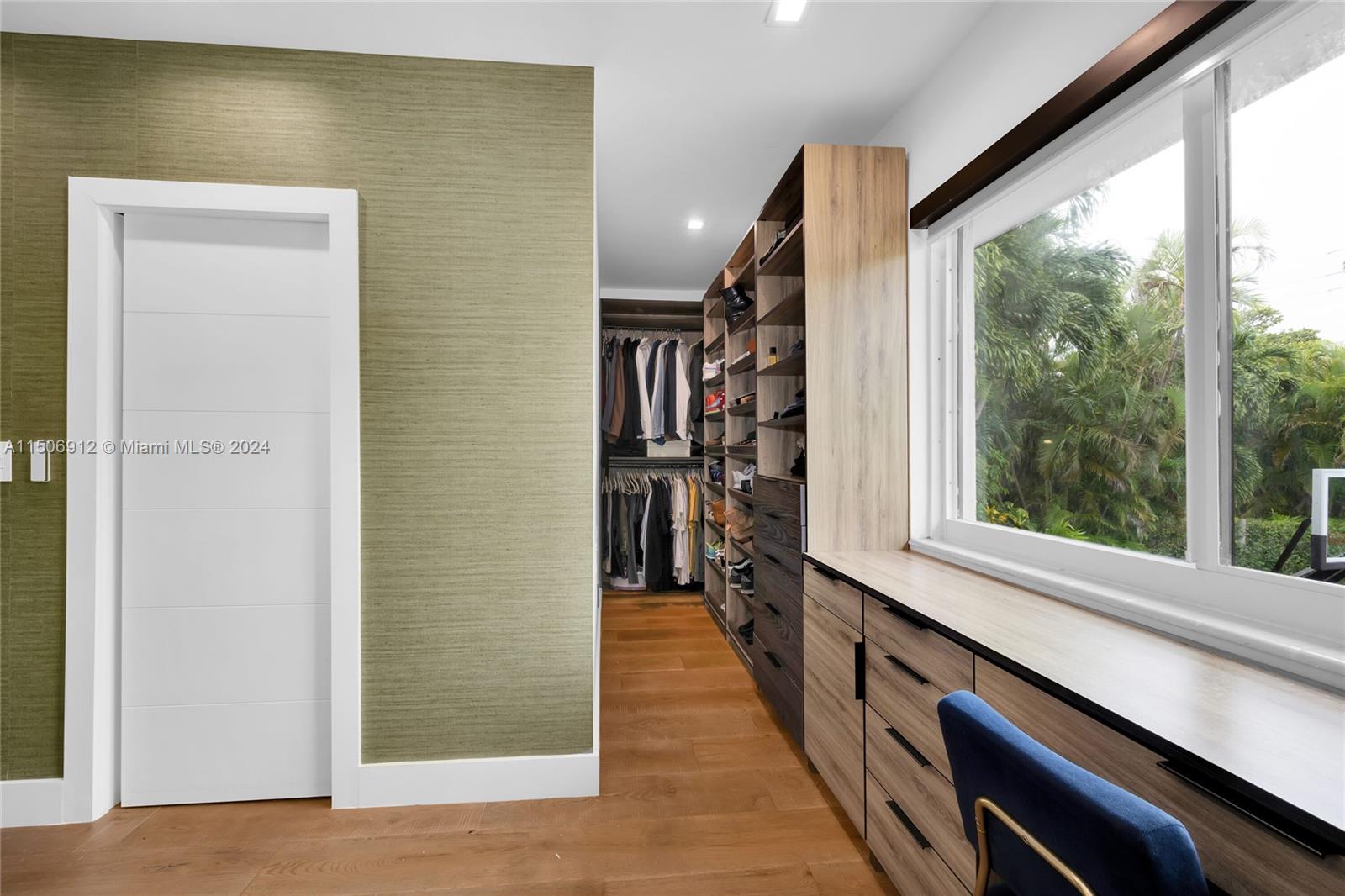 MIAMI SHORES SEC 2 - Residential