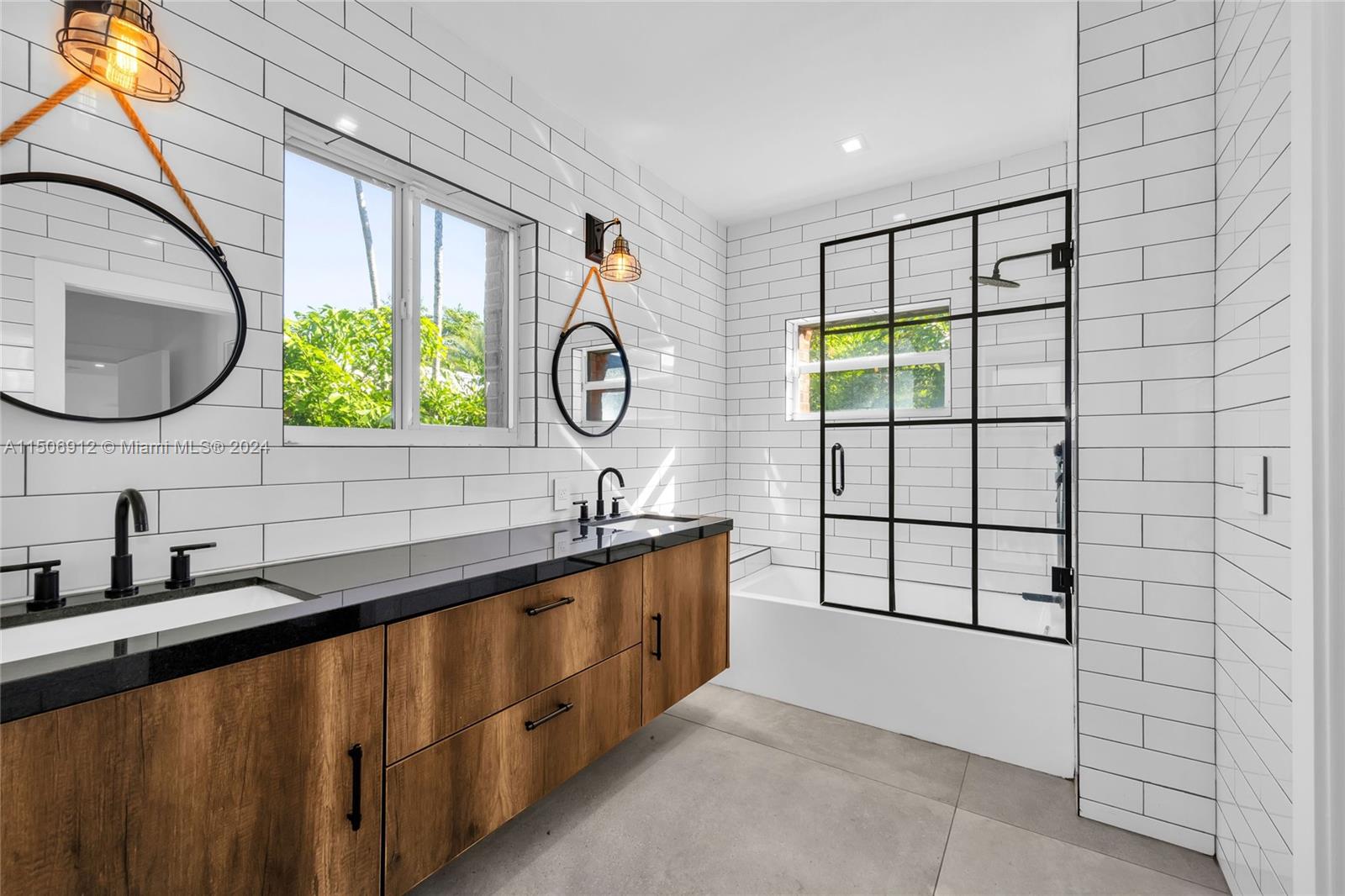 MIAMI SHORES SEC 2 - Residential