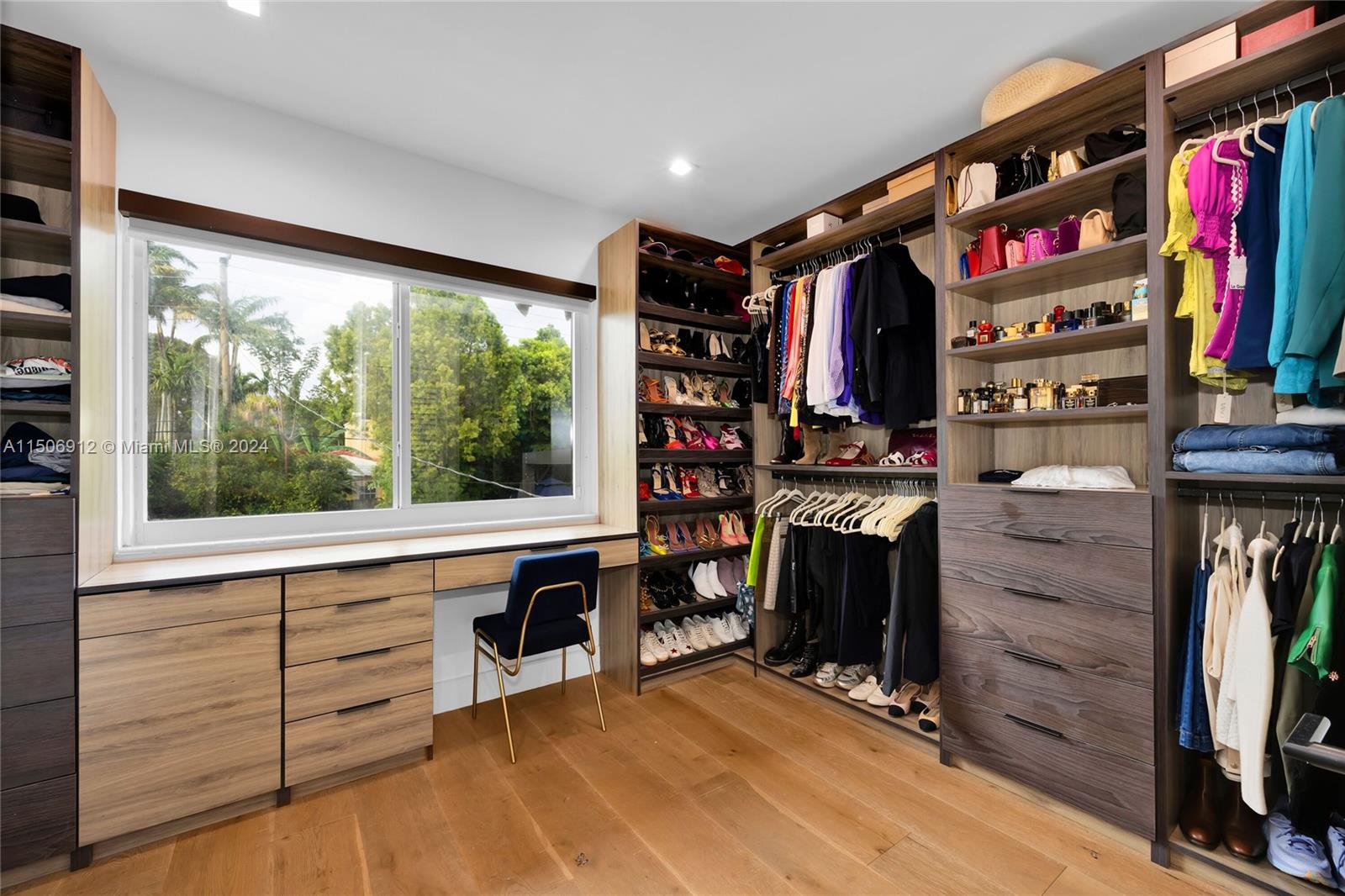 MIAMI SHORES SEC 2 - Residential