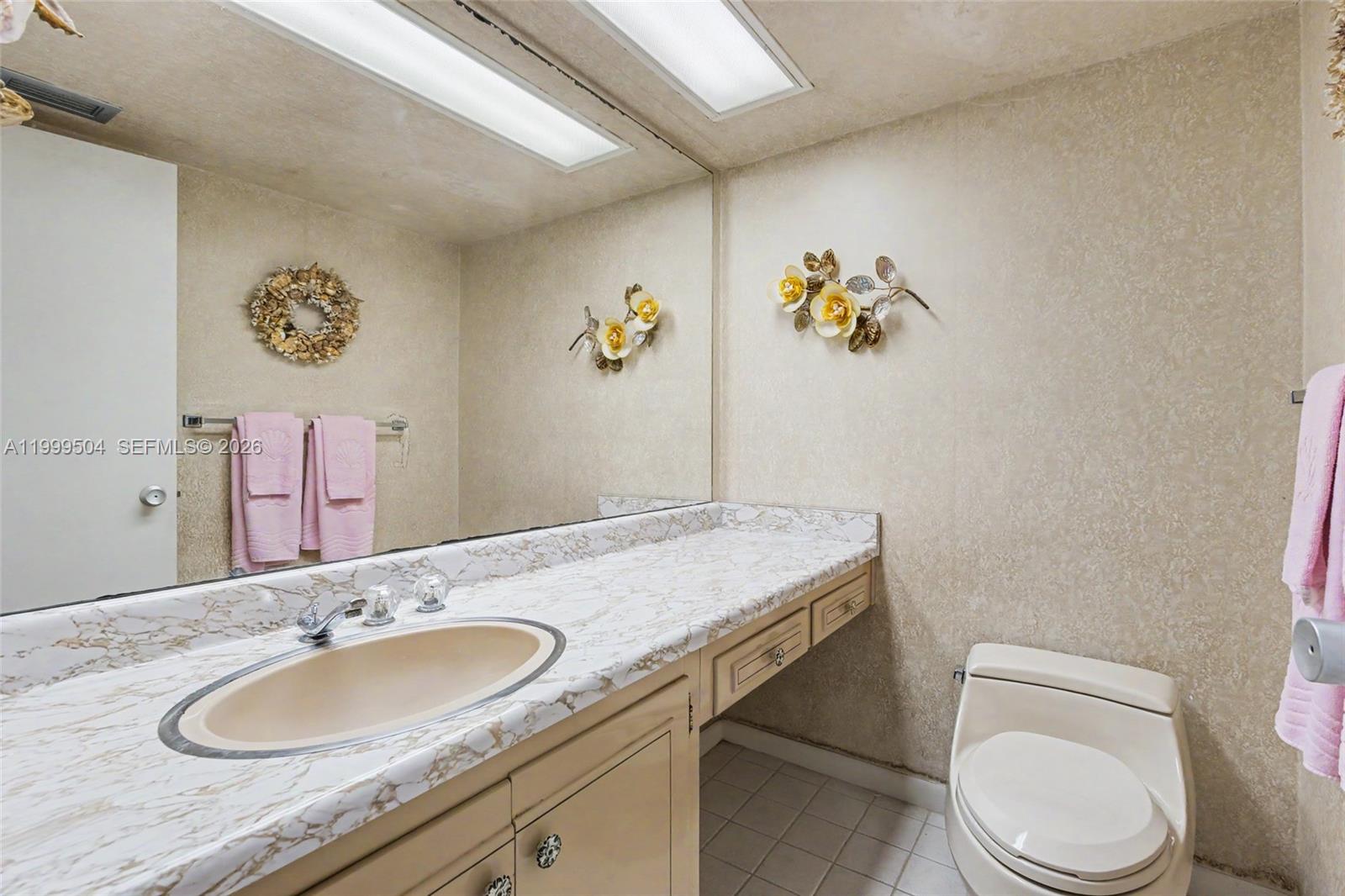 CLOISTER BEACH TOWERS - Residential