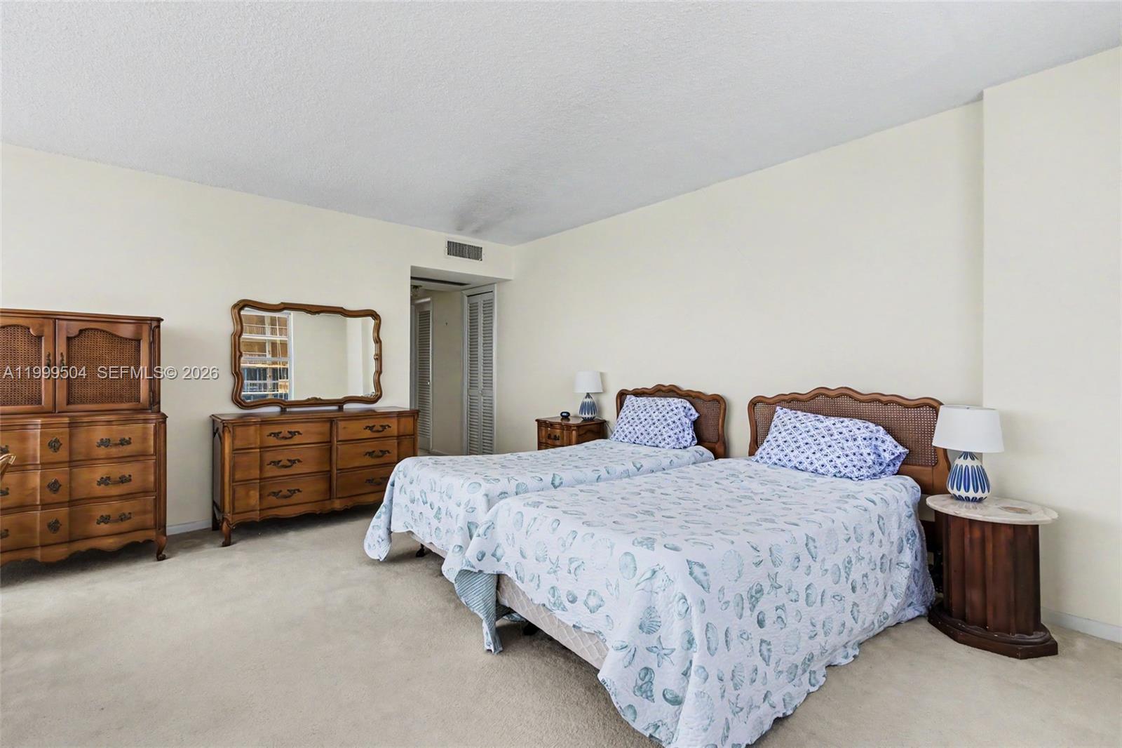 CLOISTER BEACH TOWERS - Residential