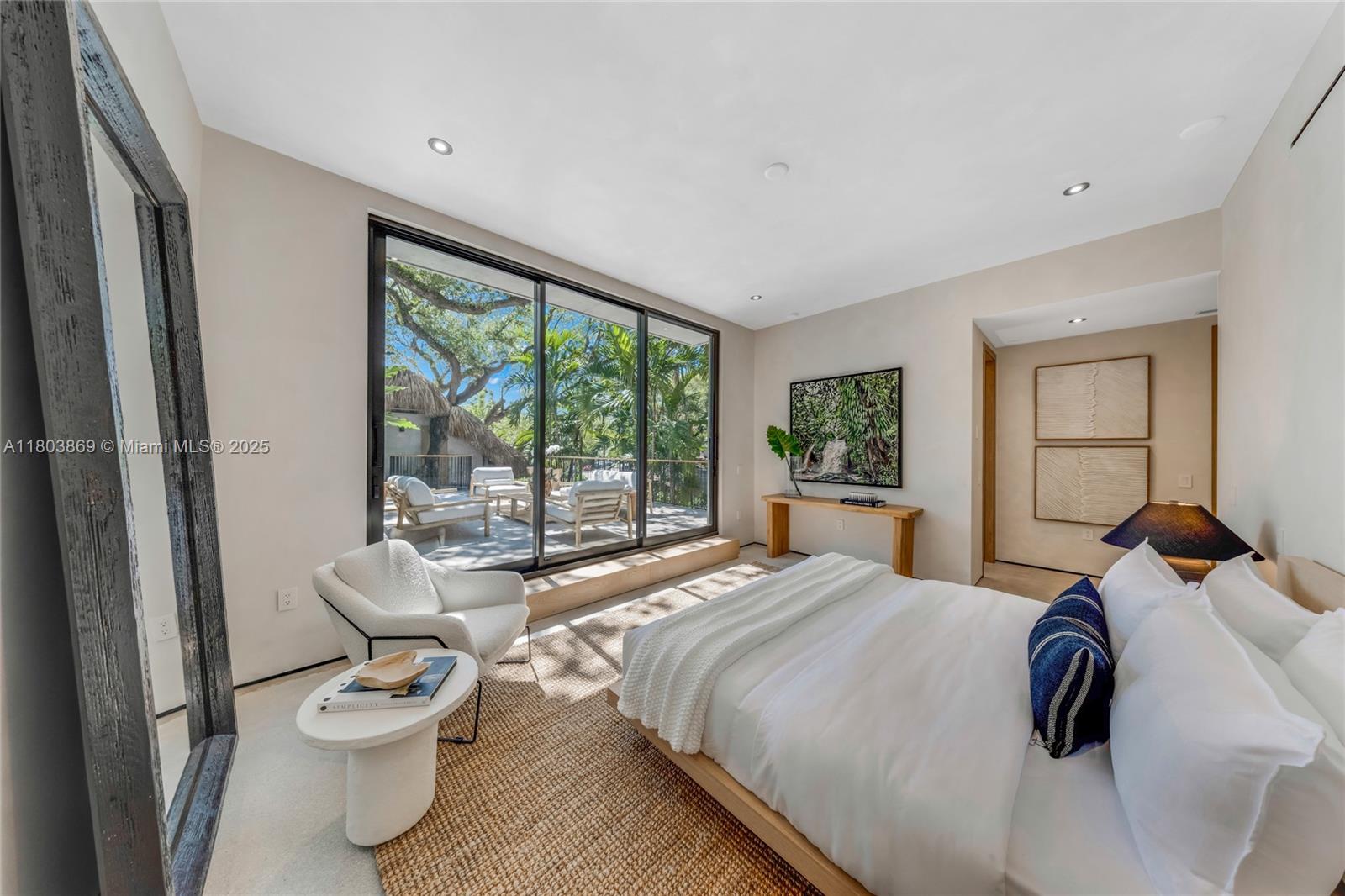 SPRING GARDEN - Residential