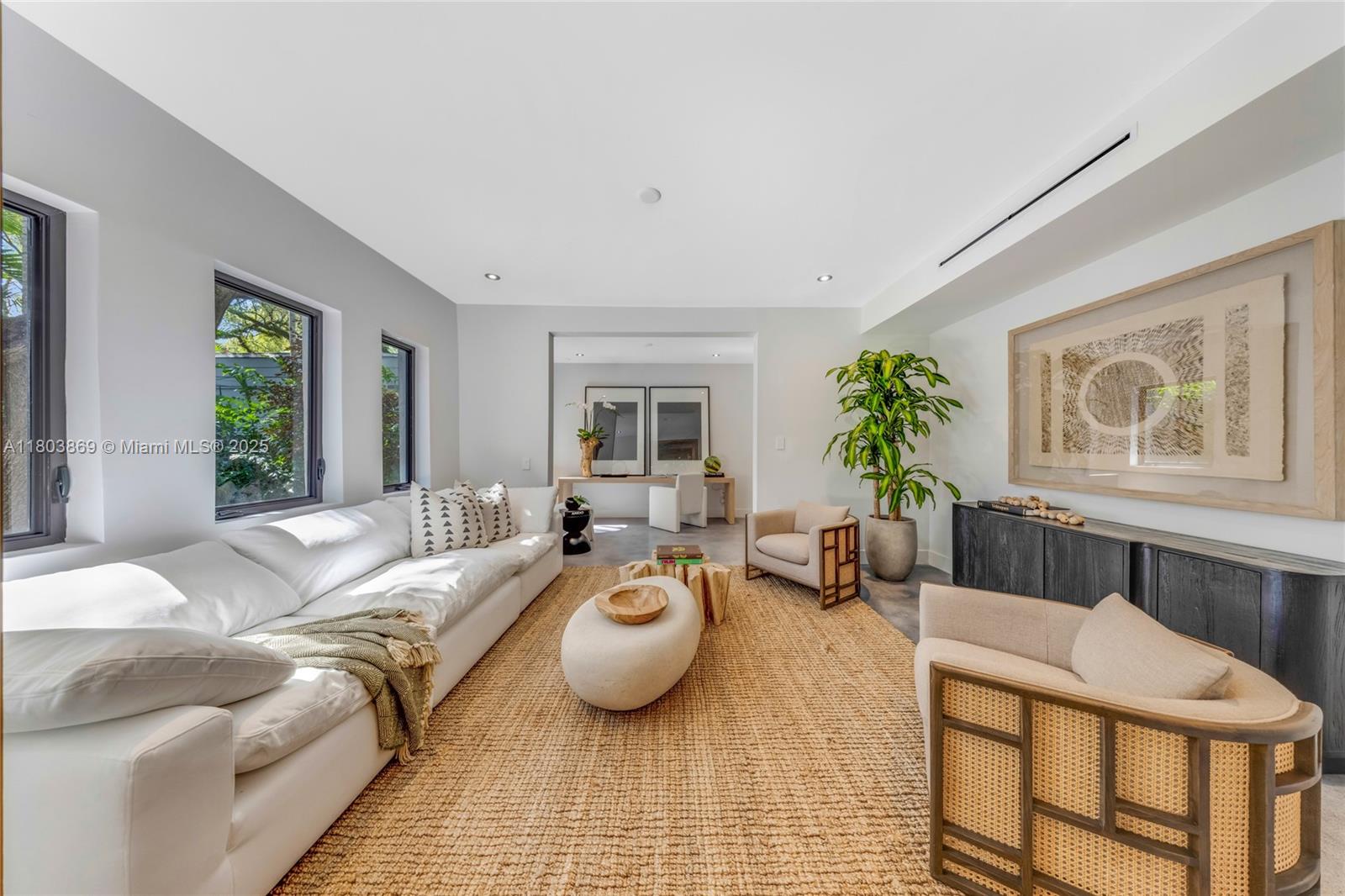 SPRING GARDEN - Residential