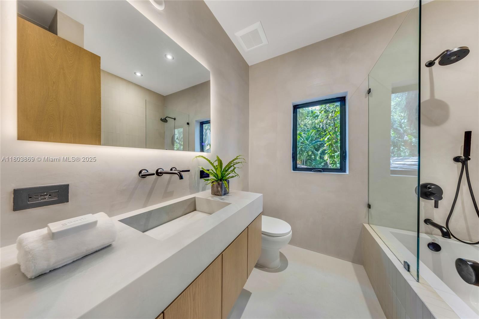 SPRING GARDEN - Residential