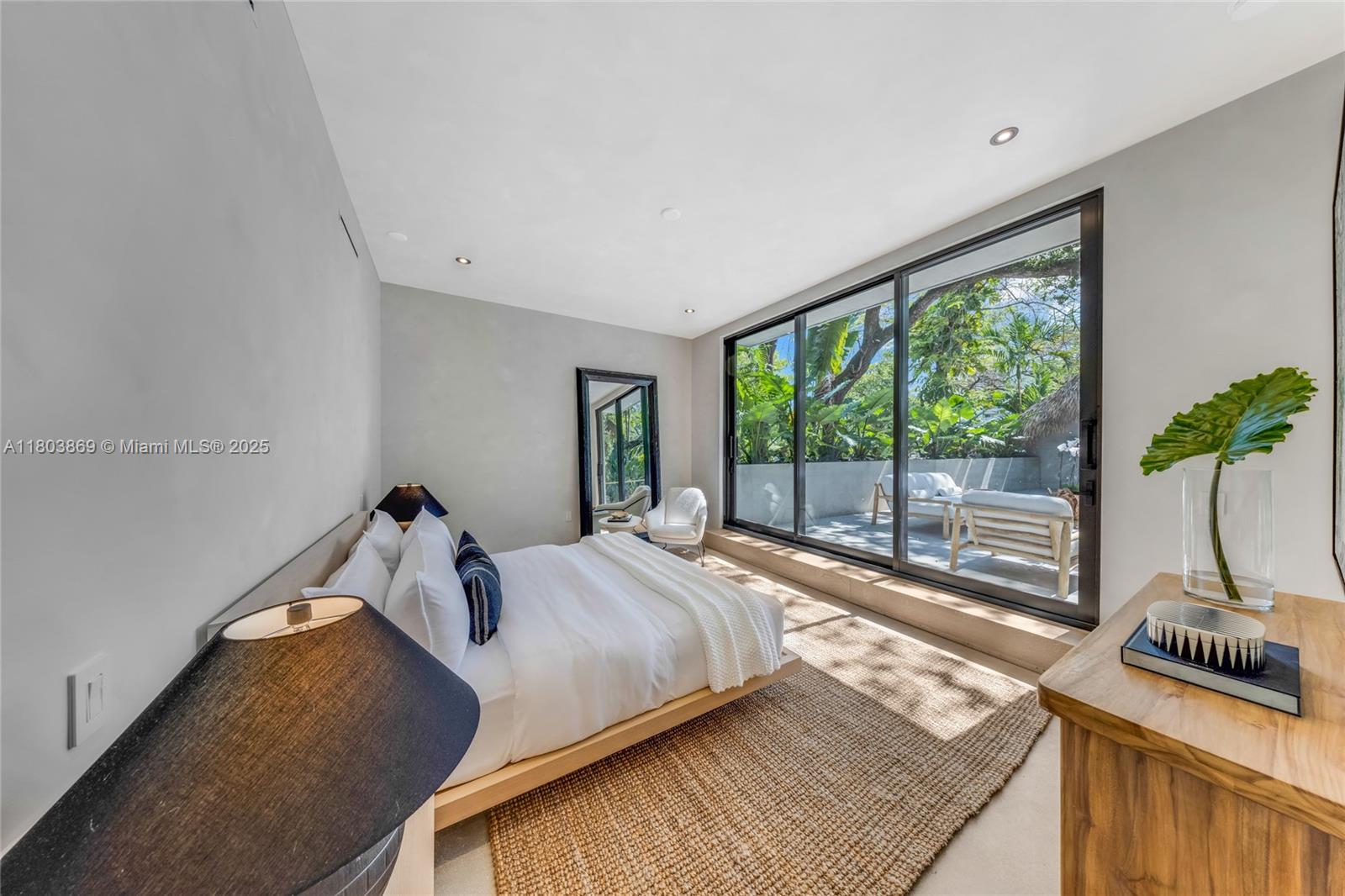 SPRING GARDEN - Residential