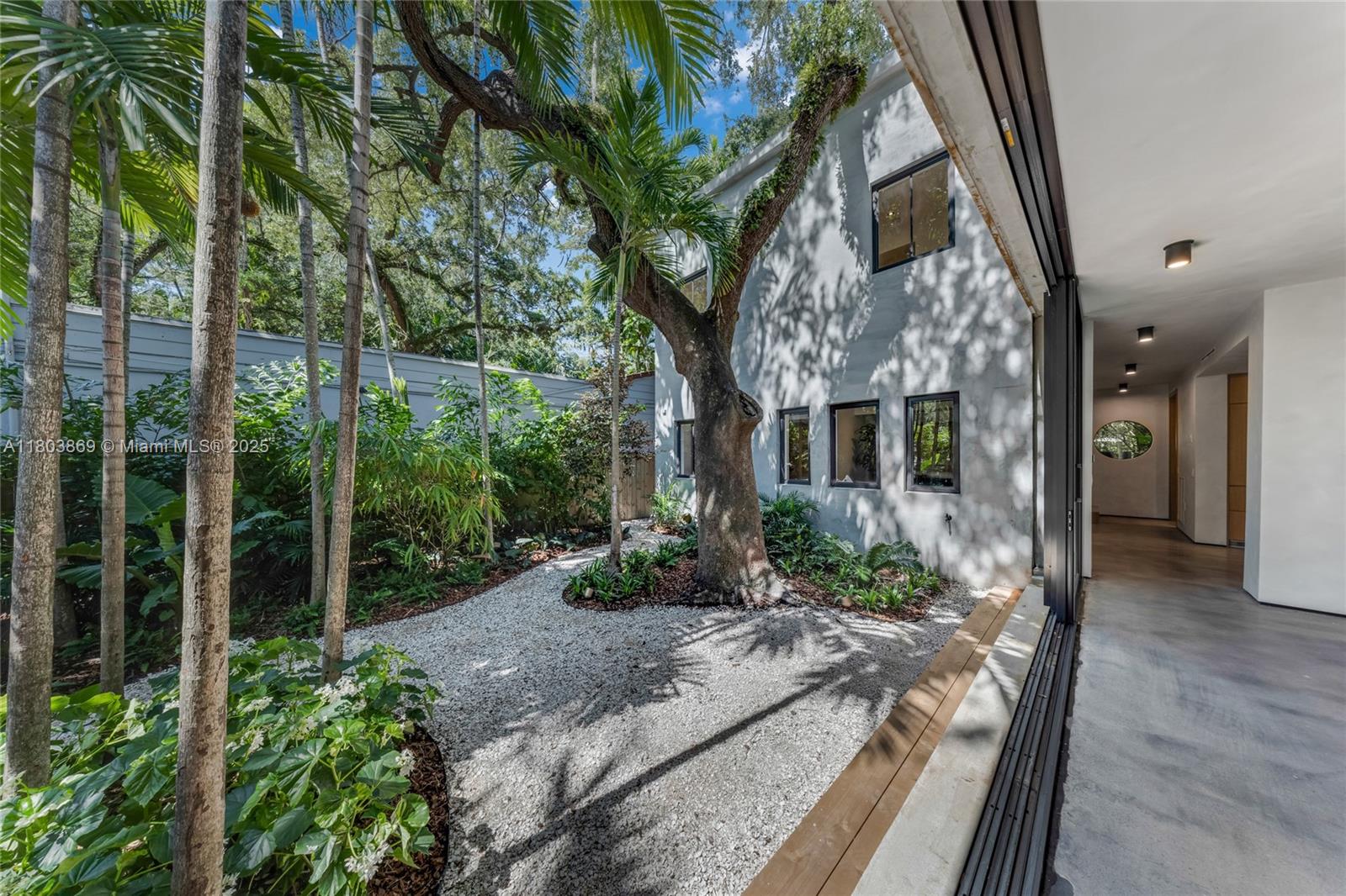 SPRING GARDEN - Residential