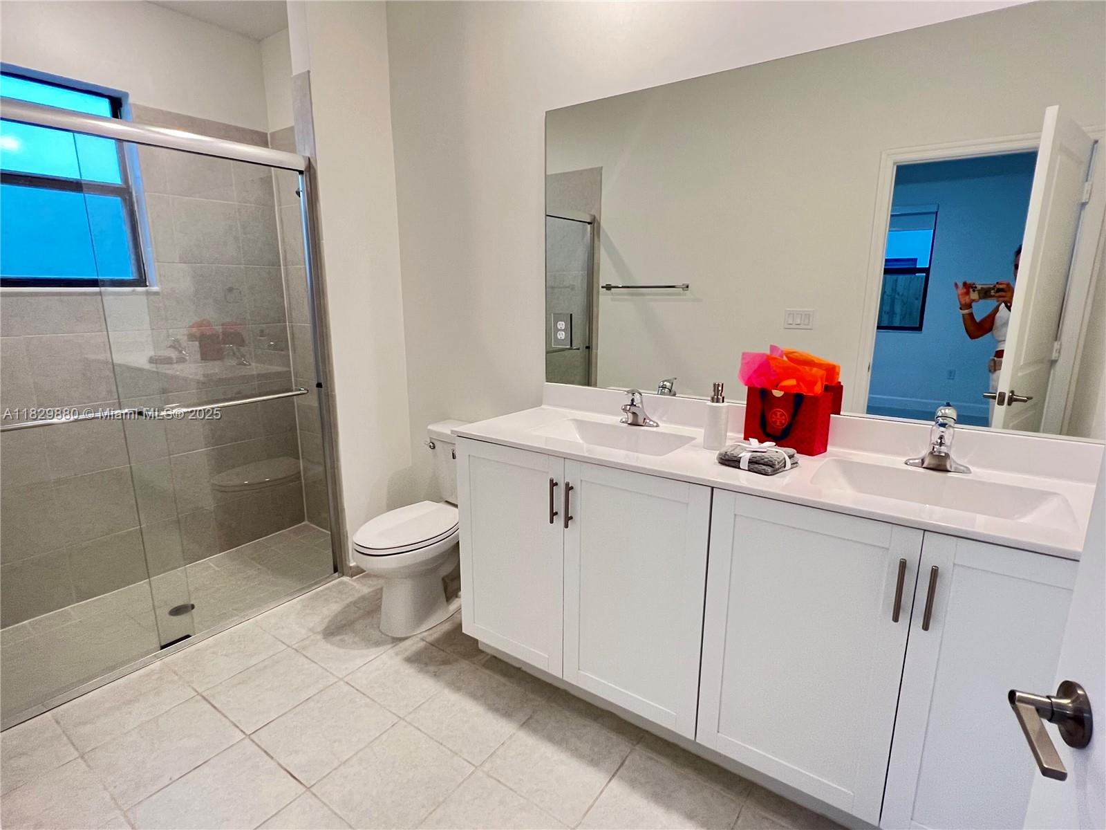 PINE ISLE PINE VISTA - Residential