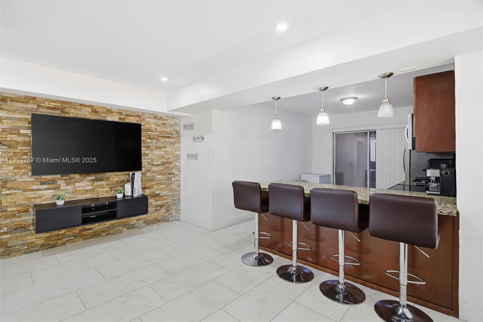 VENETIAN DEVELOPMENT SUB- - Residential