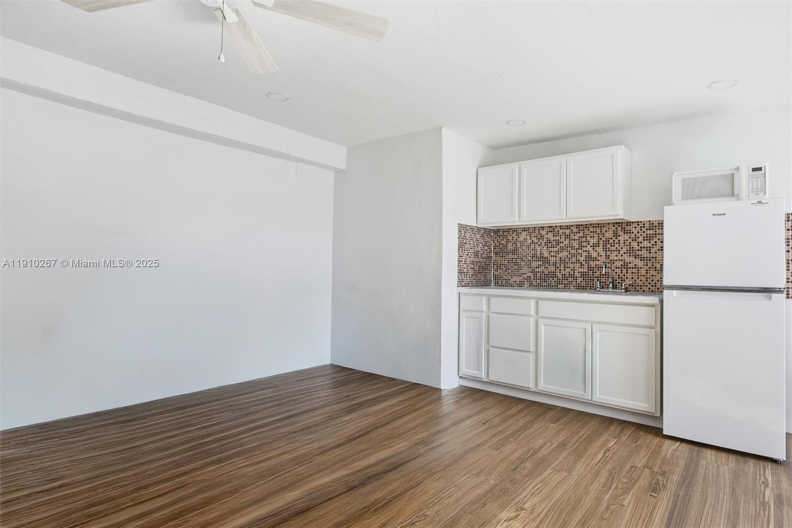 VENETIAN DEVELOPMENT SUB- - Residential