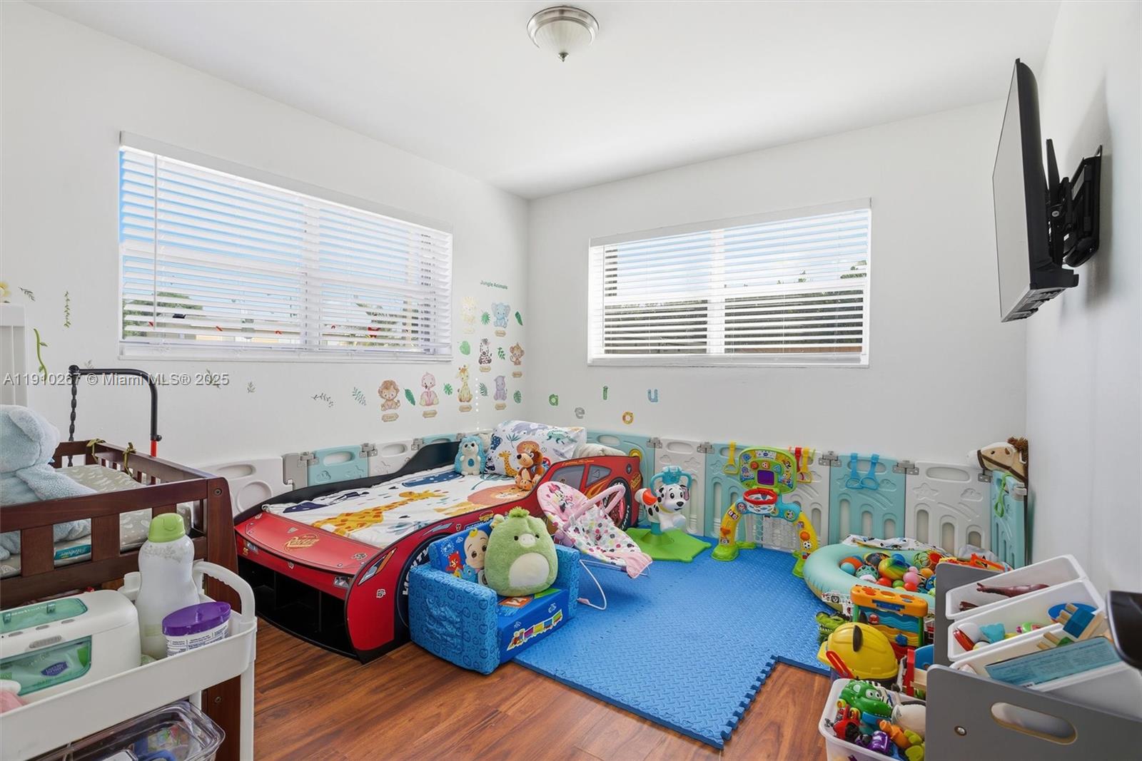 VENETIAN DEVELOPMENT SUB- - Residential