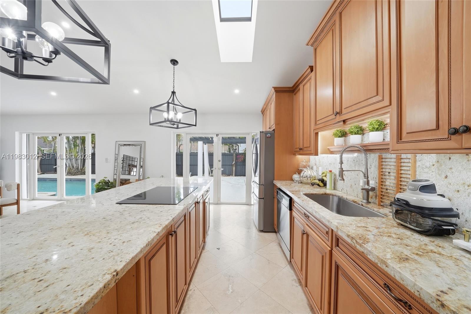 CALUSA CLUB ESTATES 6TH A - Residential