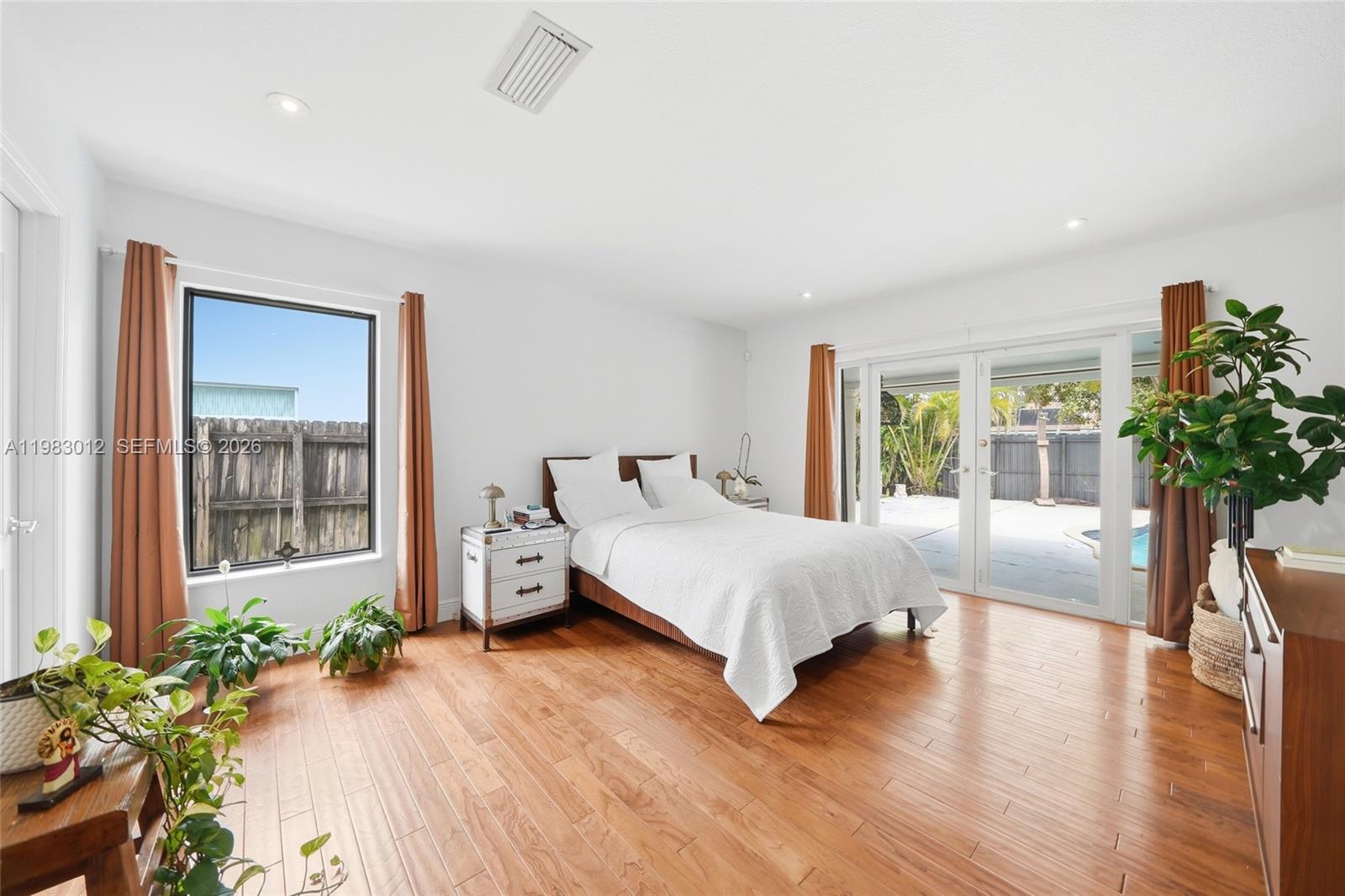 CALUSA CLUB ESTATES 6TH A - Residential