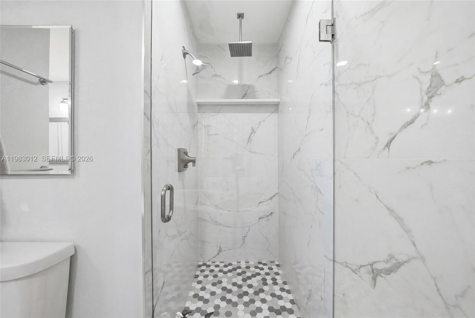 CALUSA CLUB ESTATES 6TH A - Residential