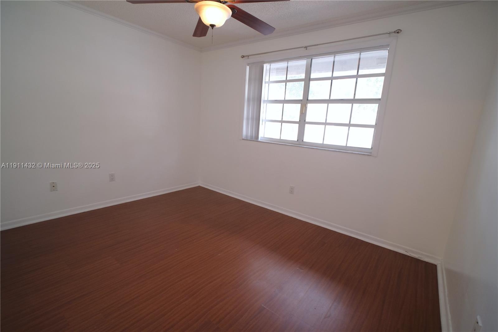 FLAMINGO GARDENS - Residential