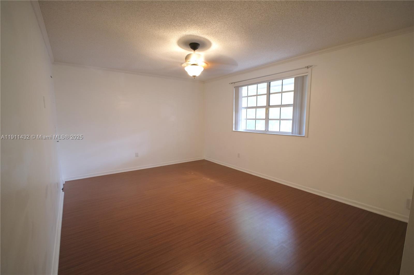 FLAMINGO GARDENS - Residential