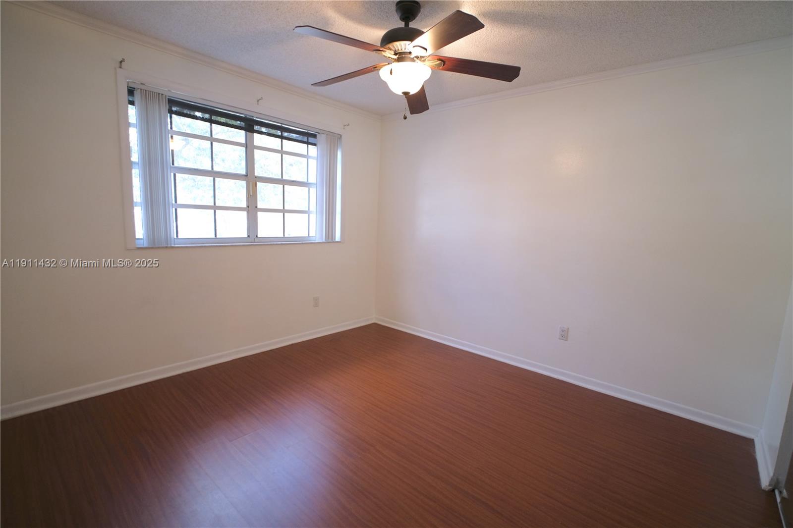 FLAMINGO GARDENS - Residential