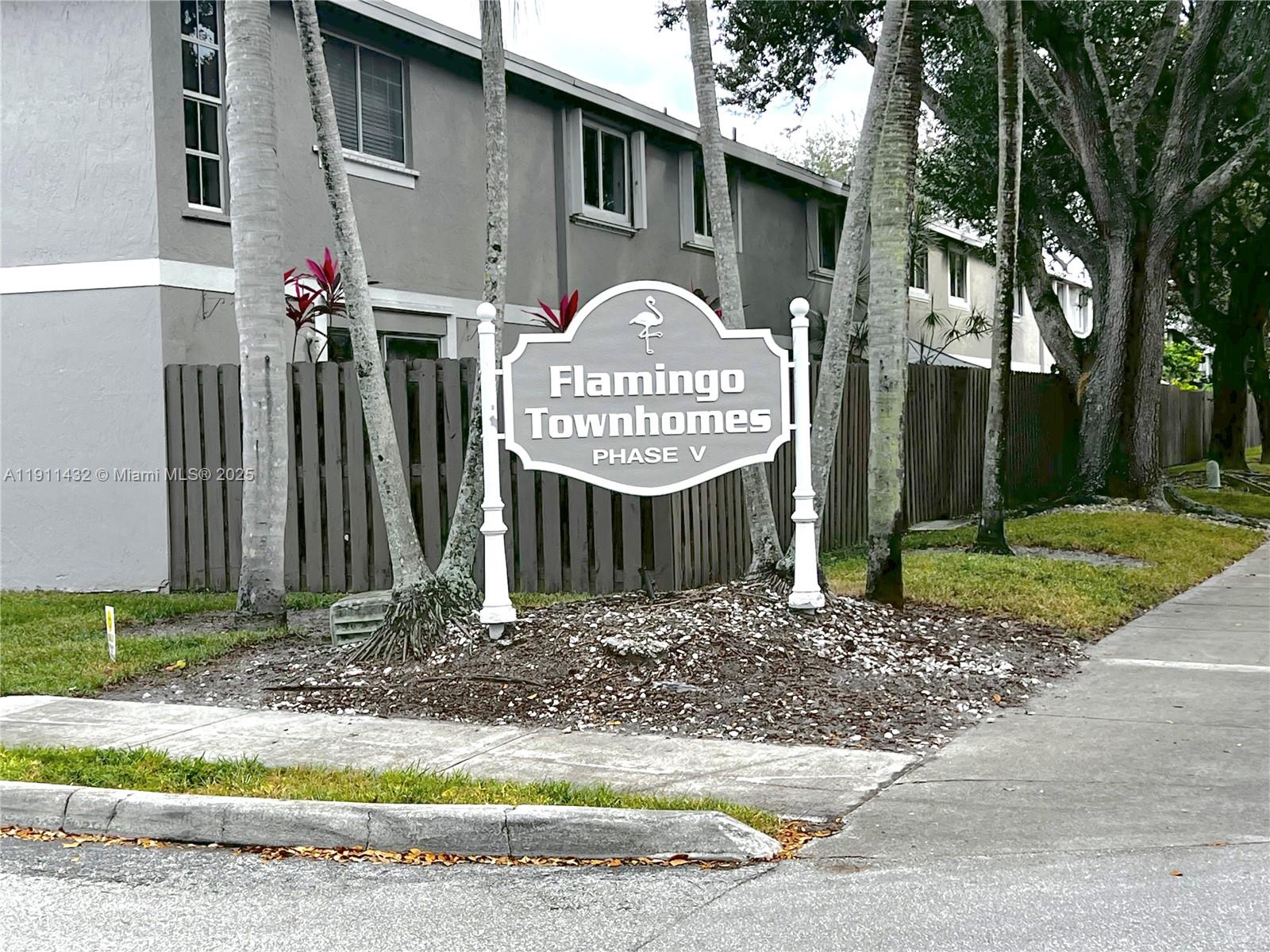 FLAMINGO GARDENS - Residential