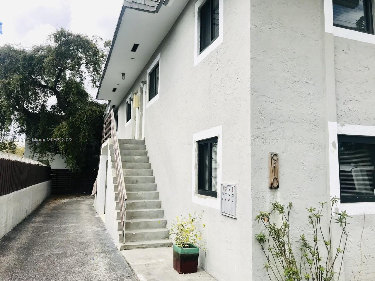 CITY OF MIAMI SOUTH - Residential Lease