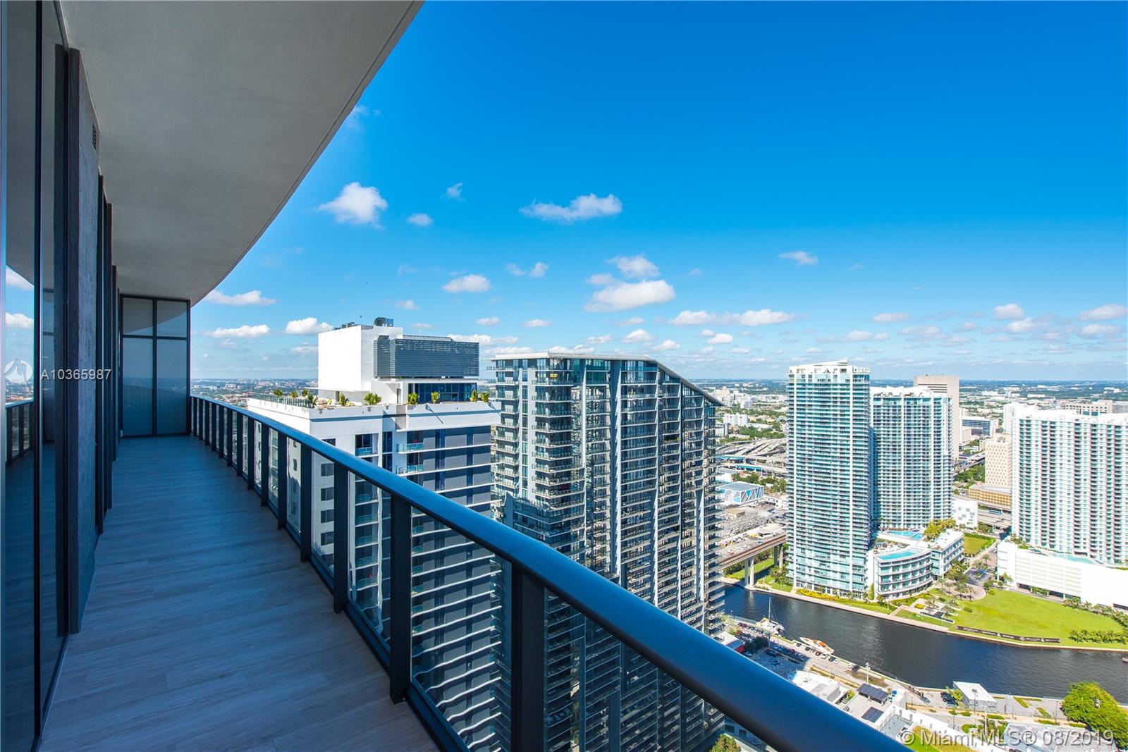 BRICKELL HEIGHTS EAST CON - Residential
