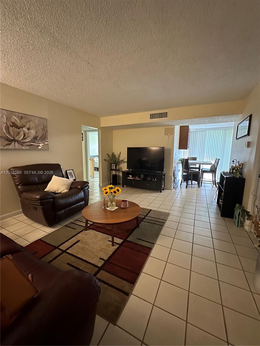 THE HORIZONS CONDO #2 - Residential Lease