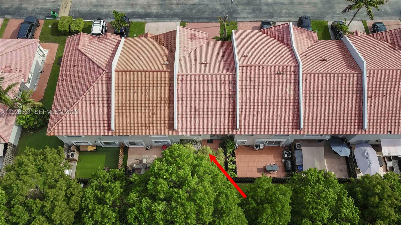DORAL LANDINGS TOWNHOMES - Residential