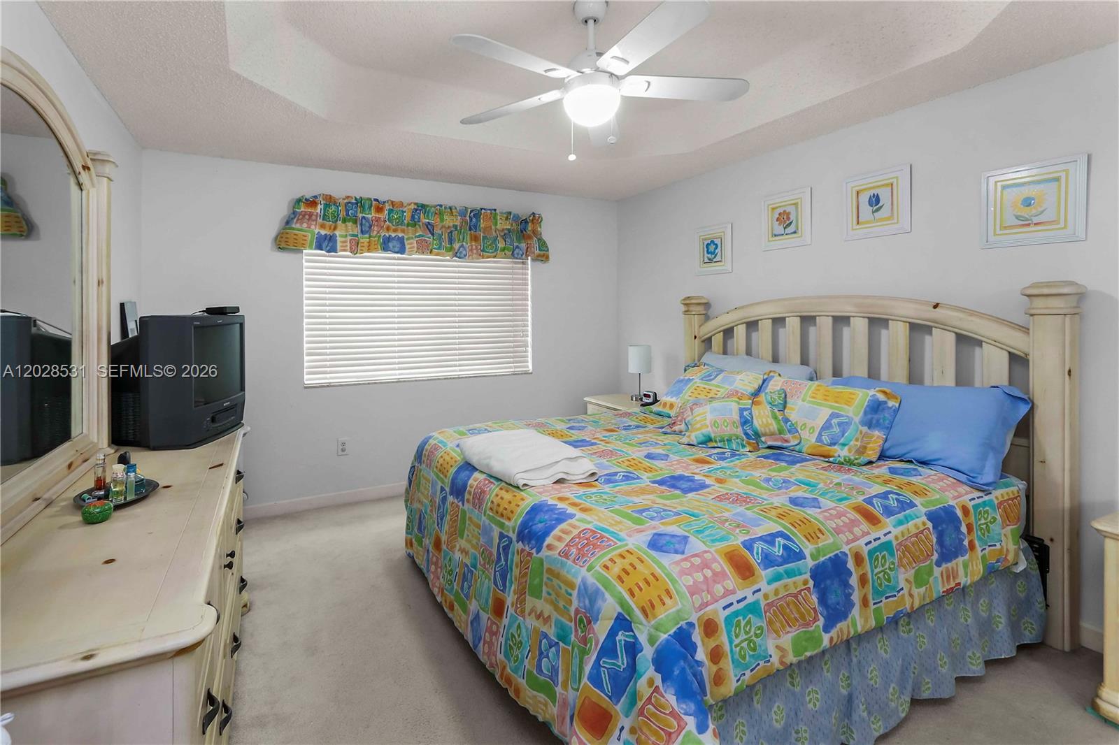 DORAL LANDINGS TOWNHOMES - Residential