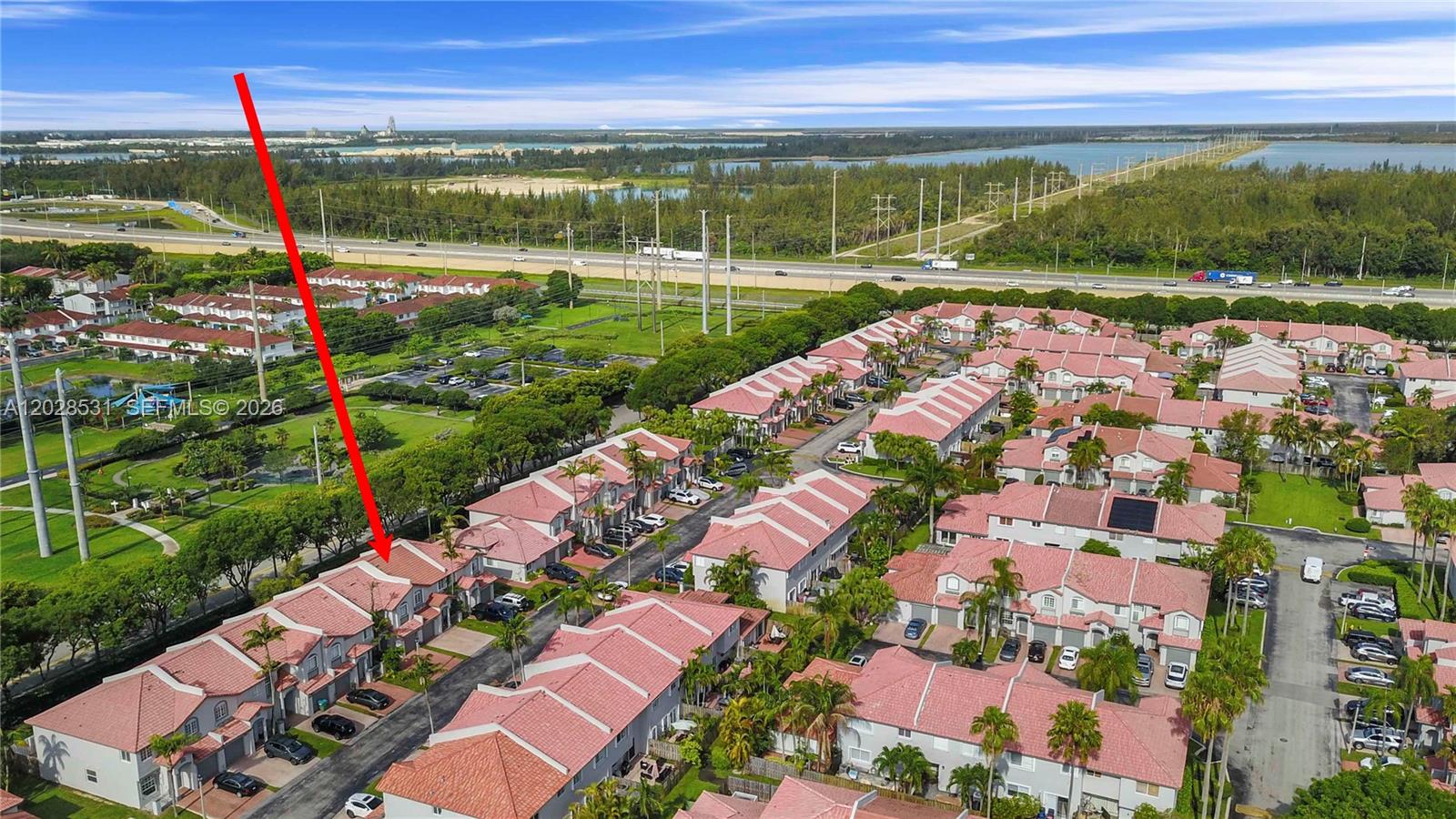 DORAL LANDINGS TOWNHOMES - Residential