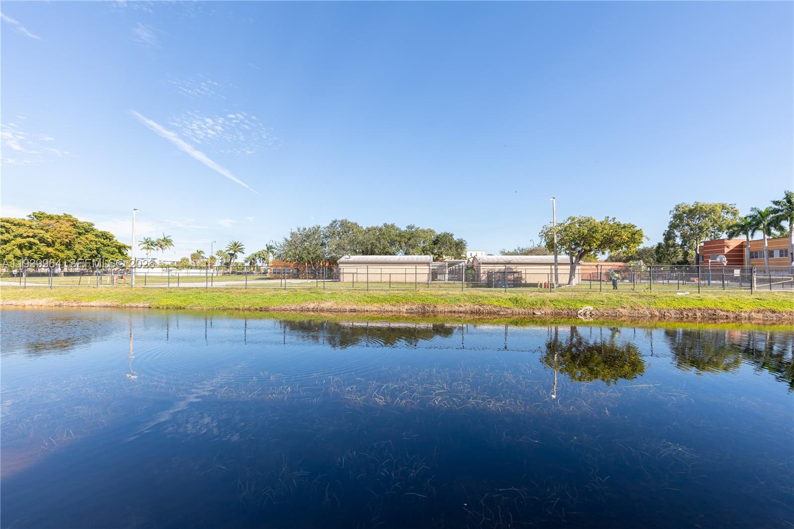 TOPAZ SOUTH CONDO - Residential