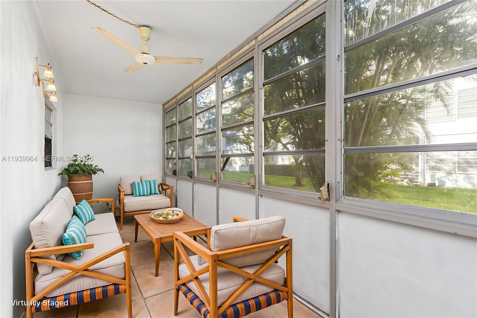 TOPAZ SOUTH CONDO - Residential