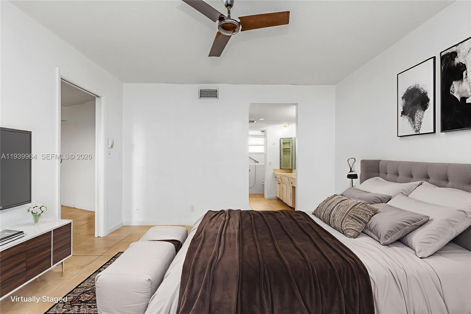 TOPAZ SOUTH CONDO - Residential