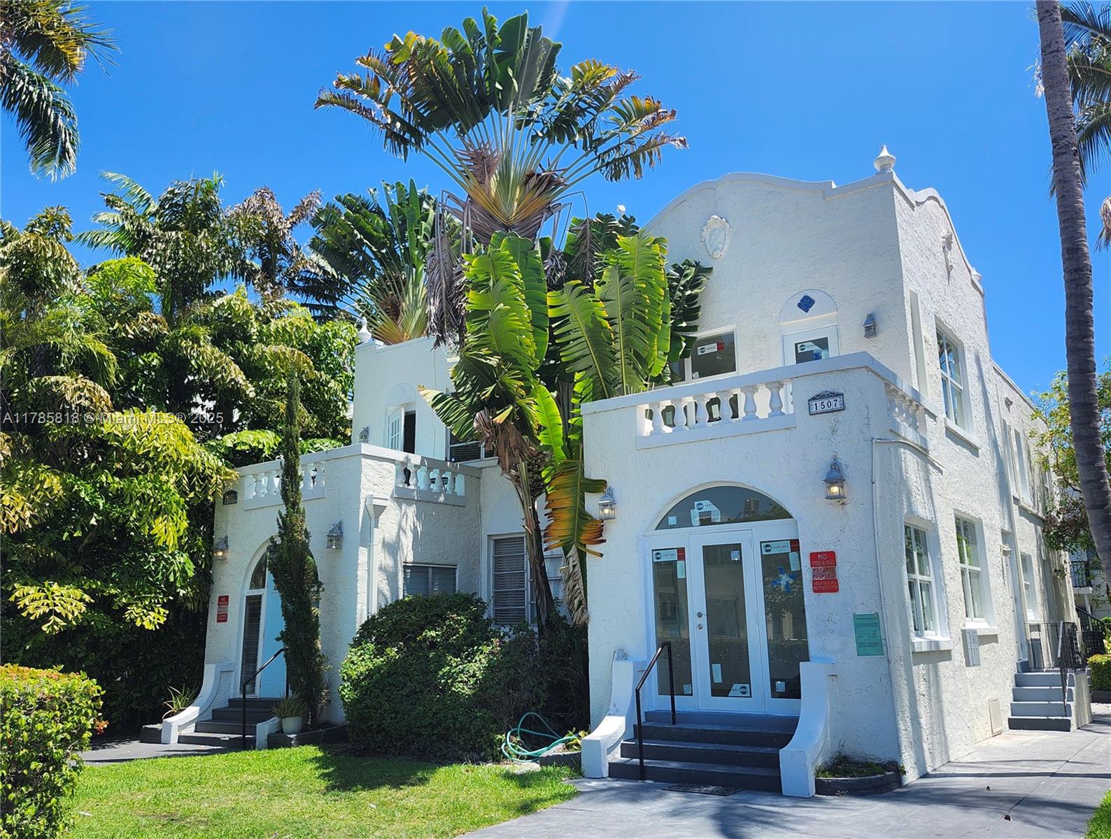 Rental Property at 1507 Meridian Ave 3, Miami Beach, Miami-Dade County, Florida - Bedrooms: 2 
Bathrooms: 1  - $3,500 MO.