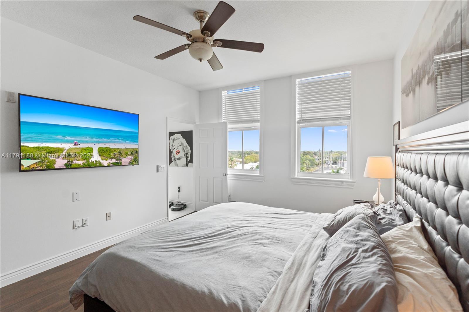 LAUDERDALE ONE CONDO - Residential