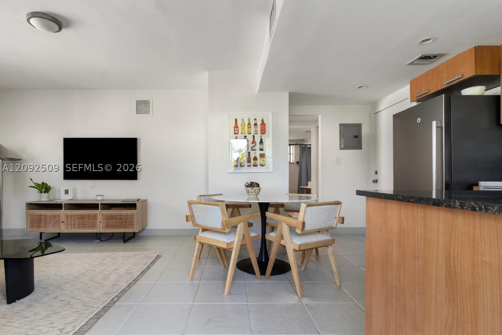 1050 7th St 1050-3