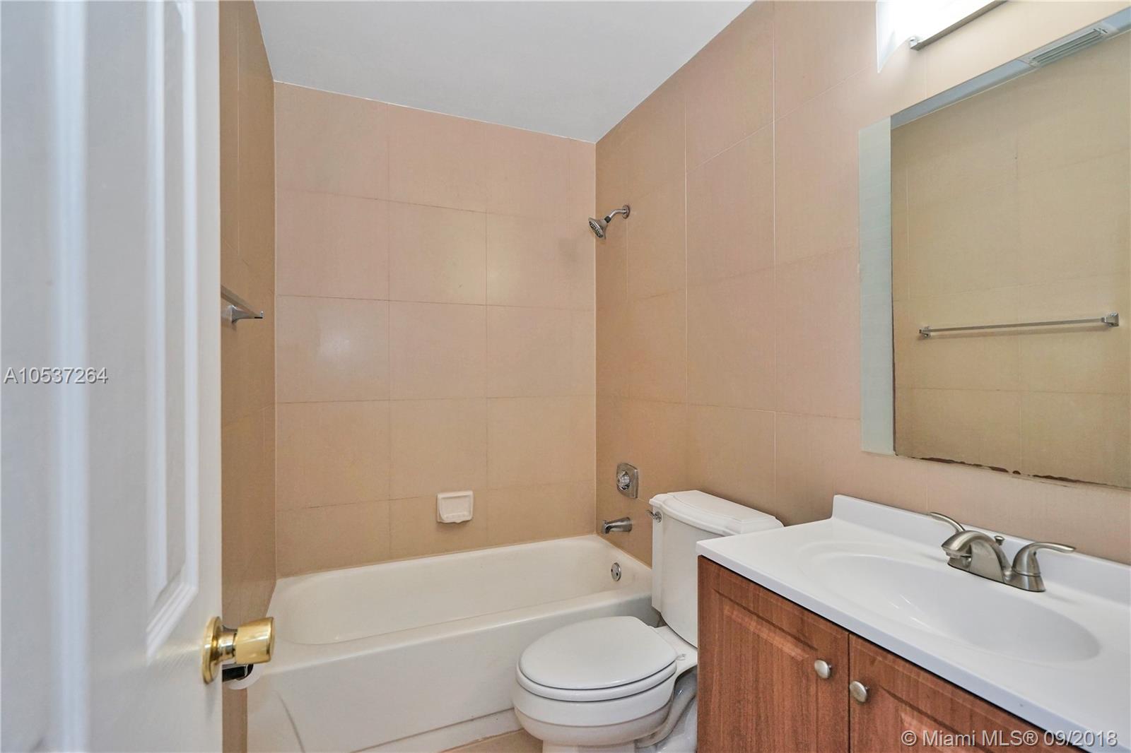 GRANDE MARQUIS CONDO - Residential Lease