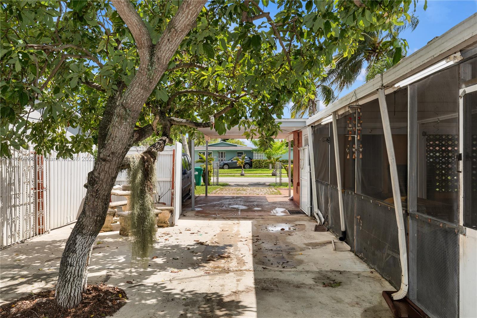 SCOTT LAKE MANOR SEC 3 - Residential