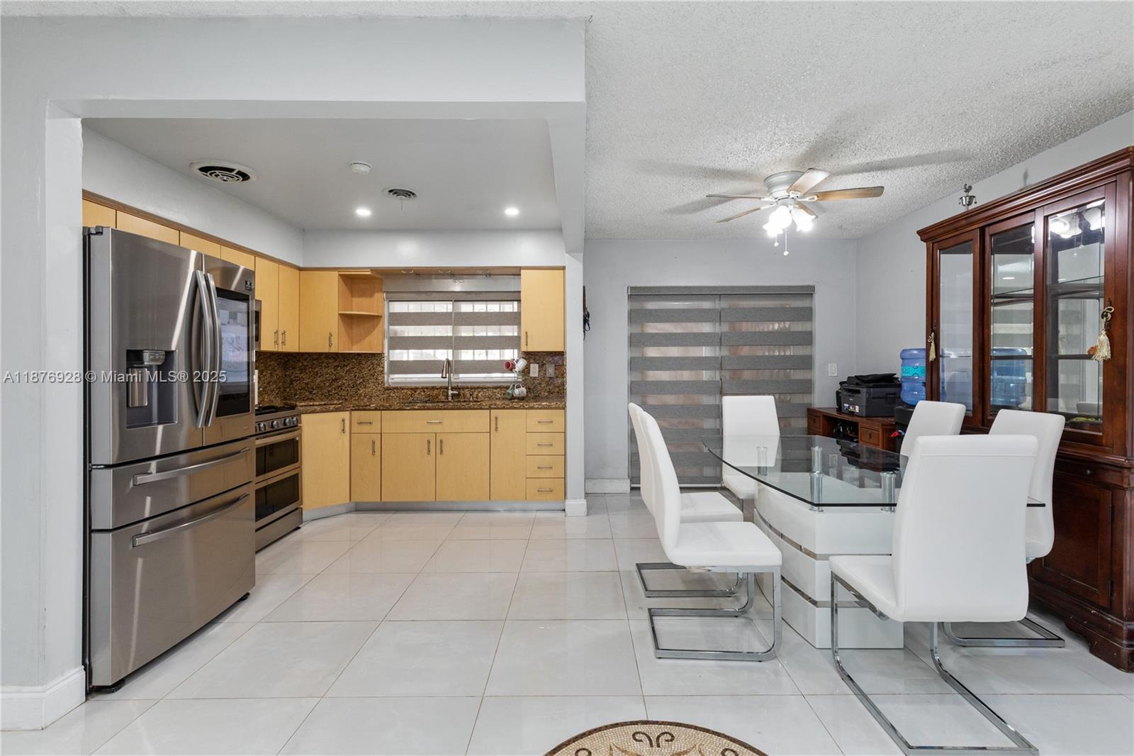 SCOTT LAKE MANOR SEC 3 - Residential