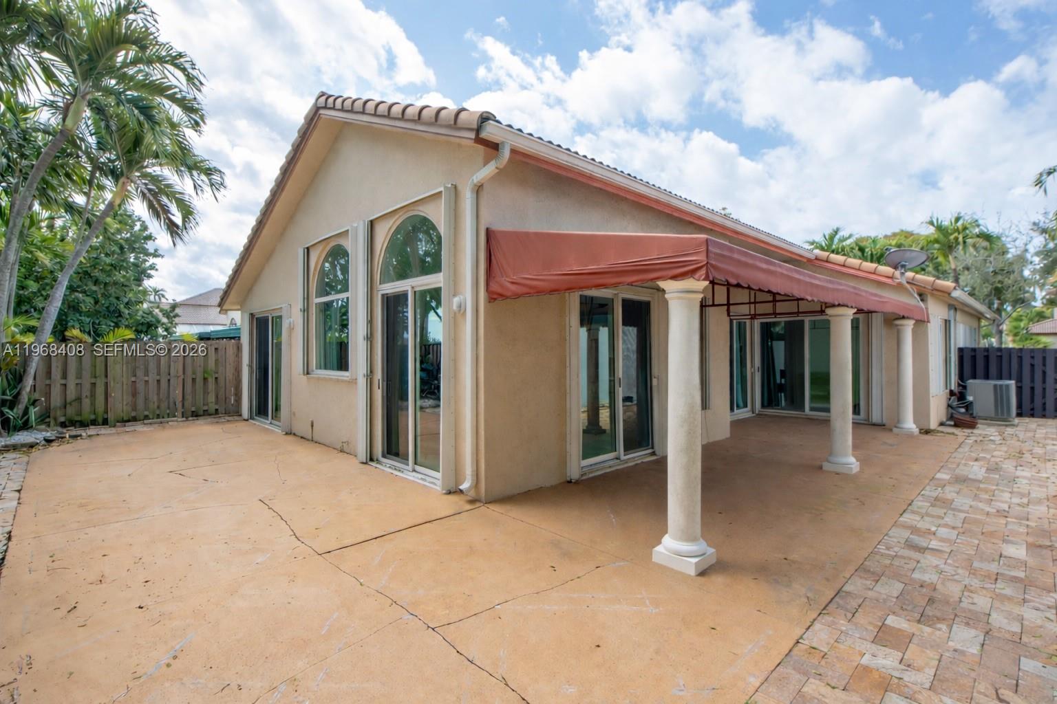 COSTA VERDE SEC 1 - Residential