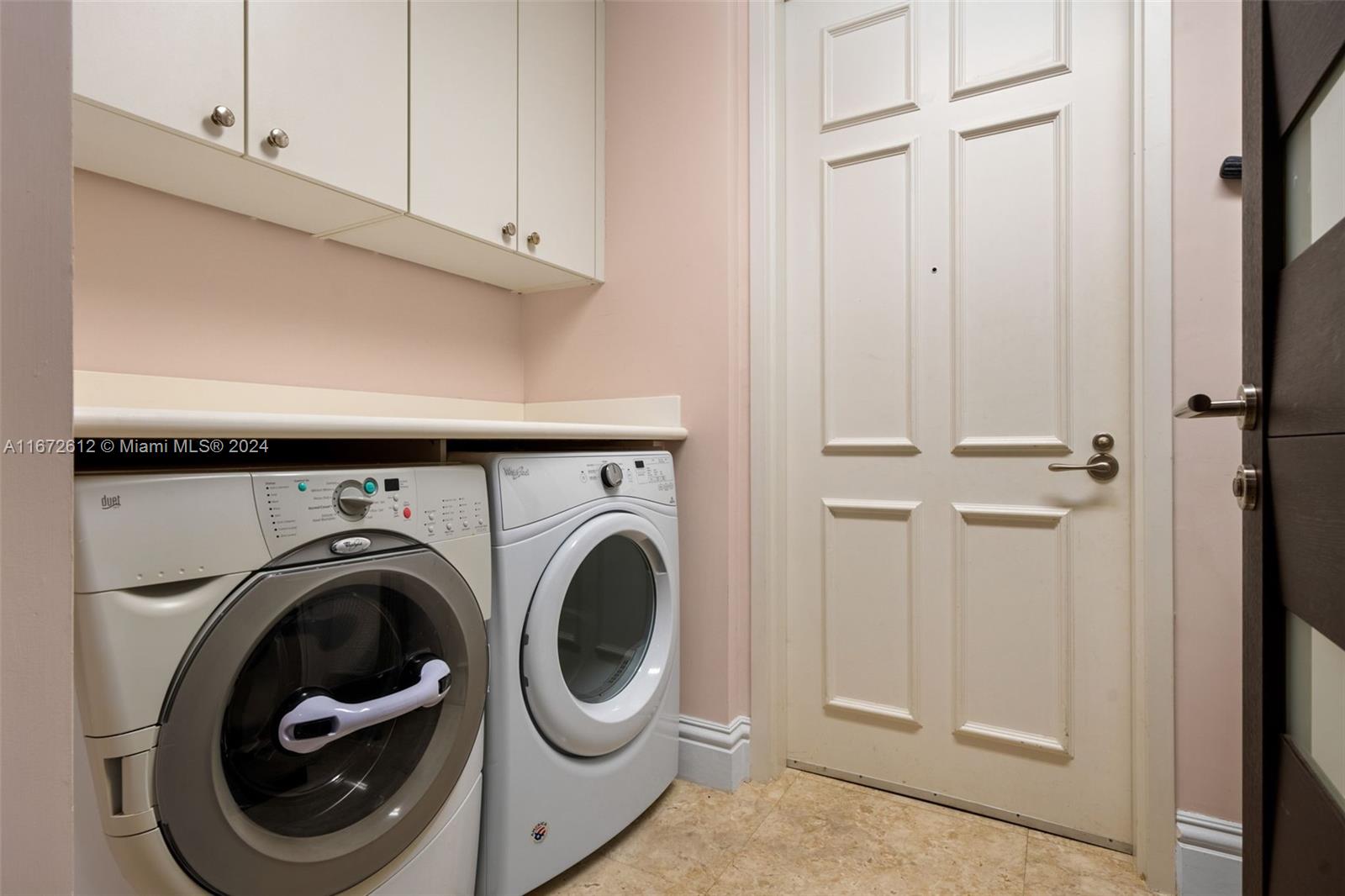 10295 COLLINS AVE RESDNTA - Residential Lease