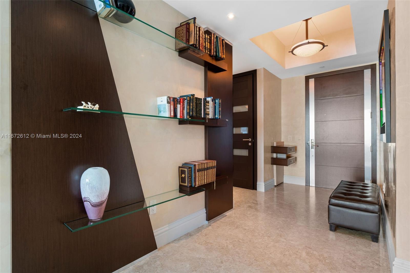 10295 Collins Ave 1605