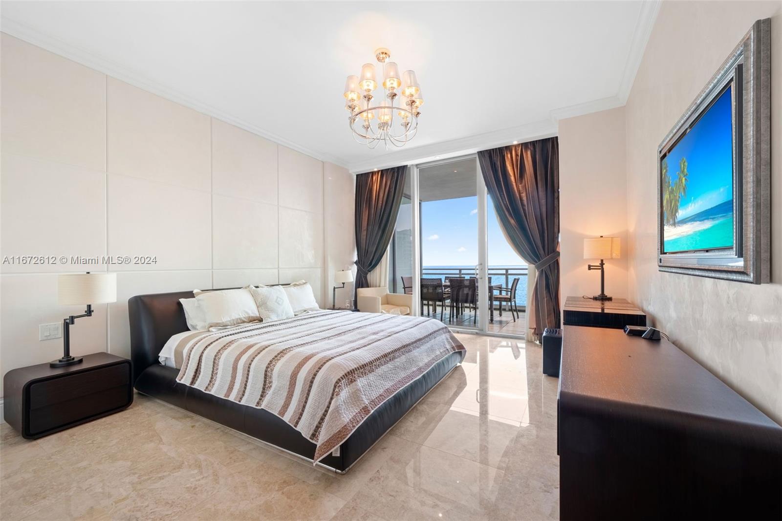 10295 Collins Ave 1605