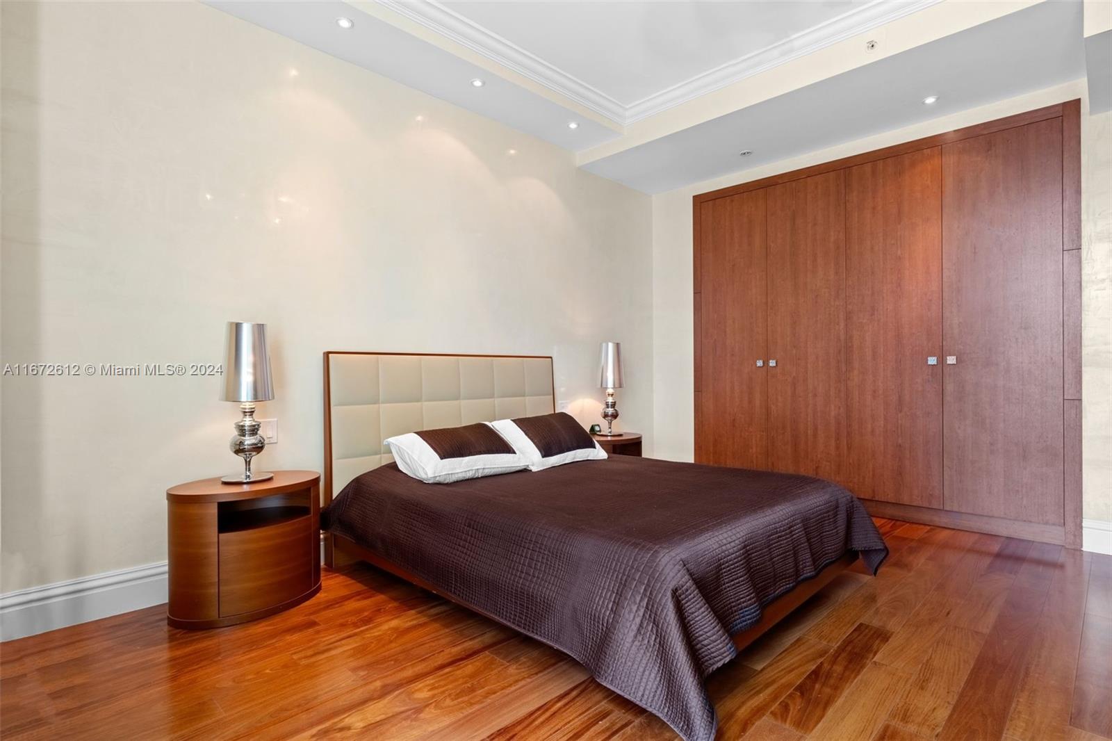 10295 COLLINS AVE RESDNTA - Residential Lease