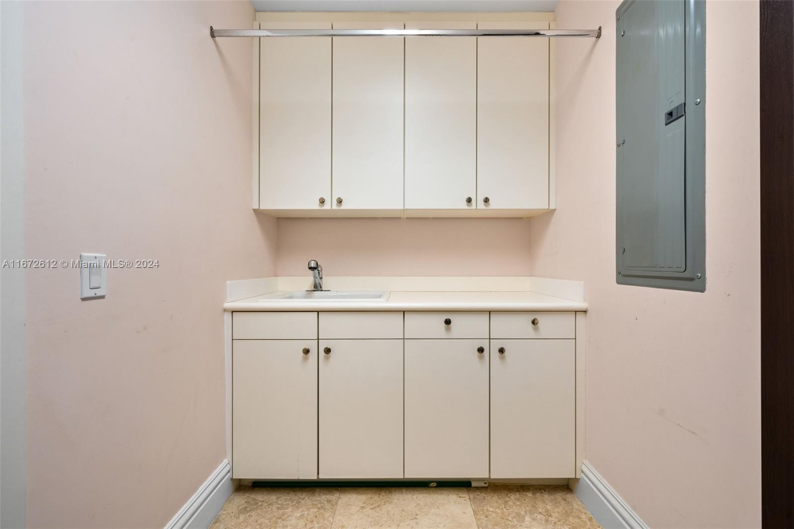 10295 COLLINS AVE RESDNTA - Residential Lease