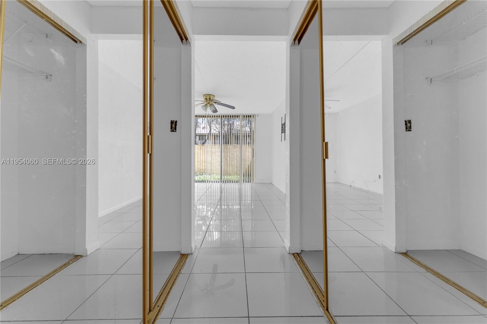 MISTY LAKE CONDO - Residential