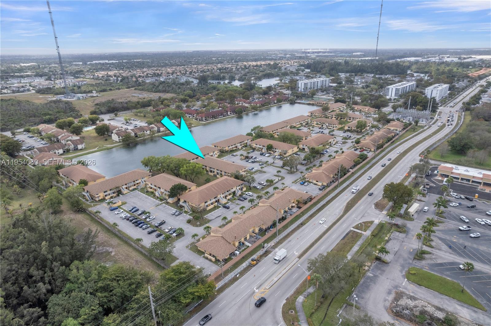 MISTY LAKE CONDO - Residential