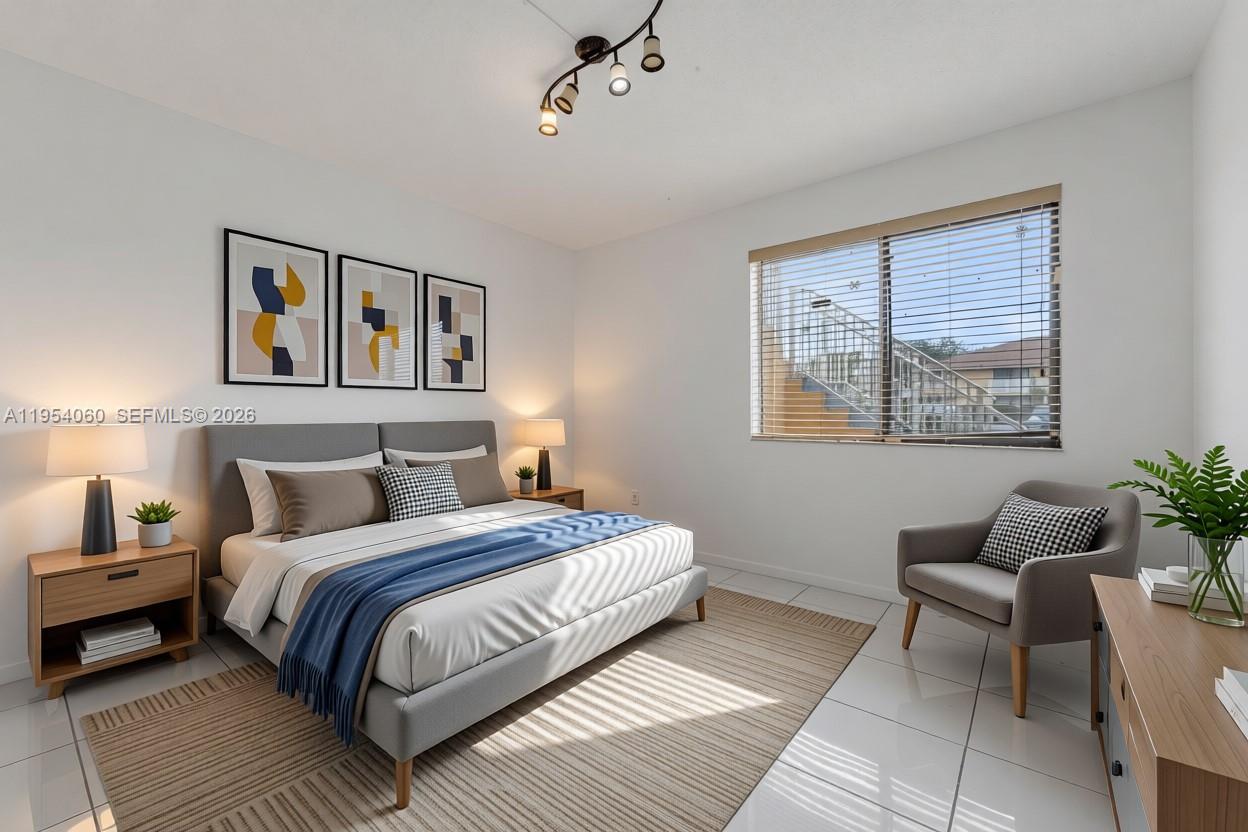 MISTY LAKE CONDO - Residential