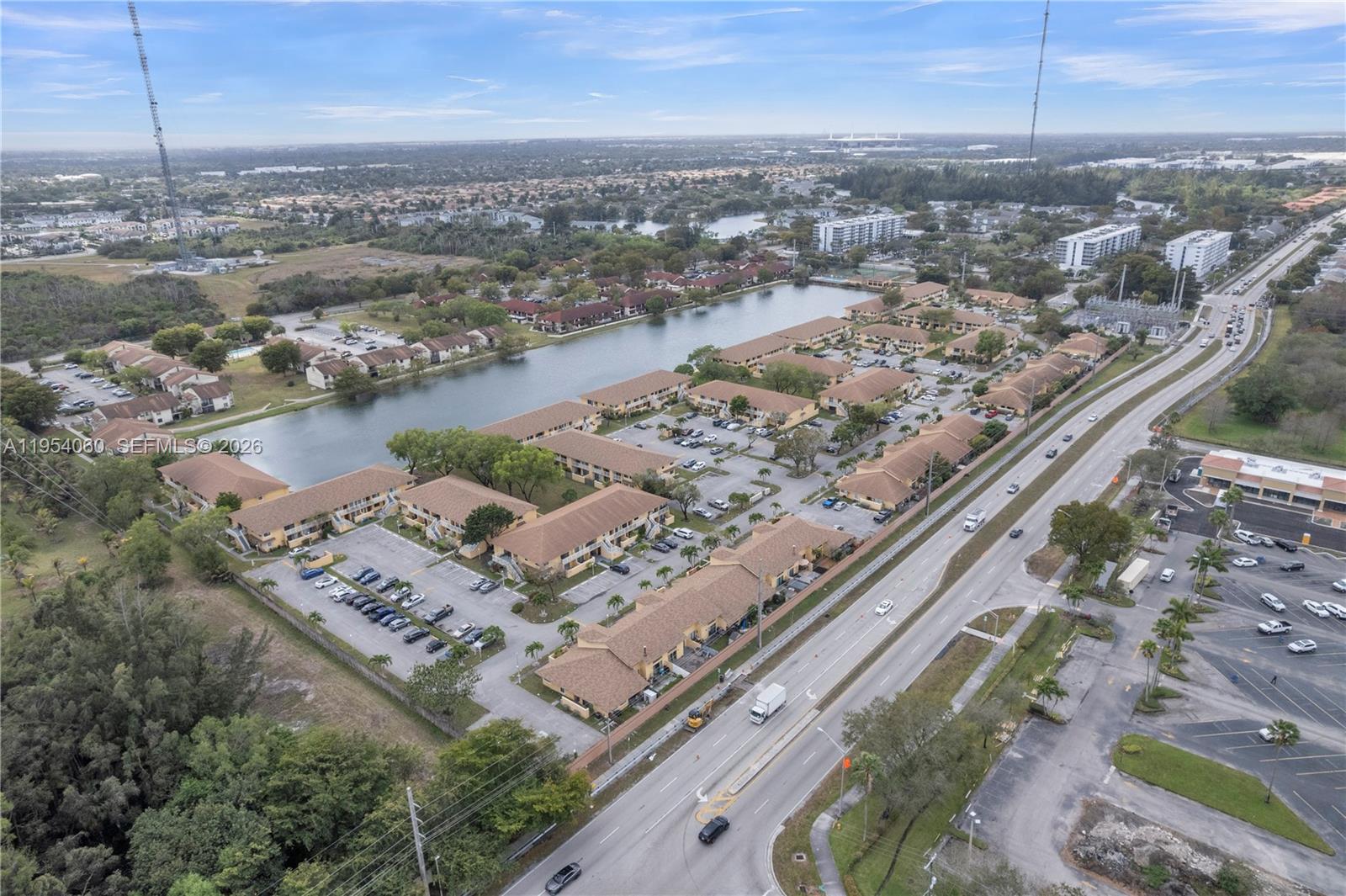 MISTY LAKE CONDO - Residential