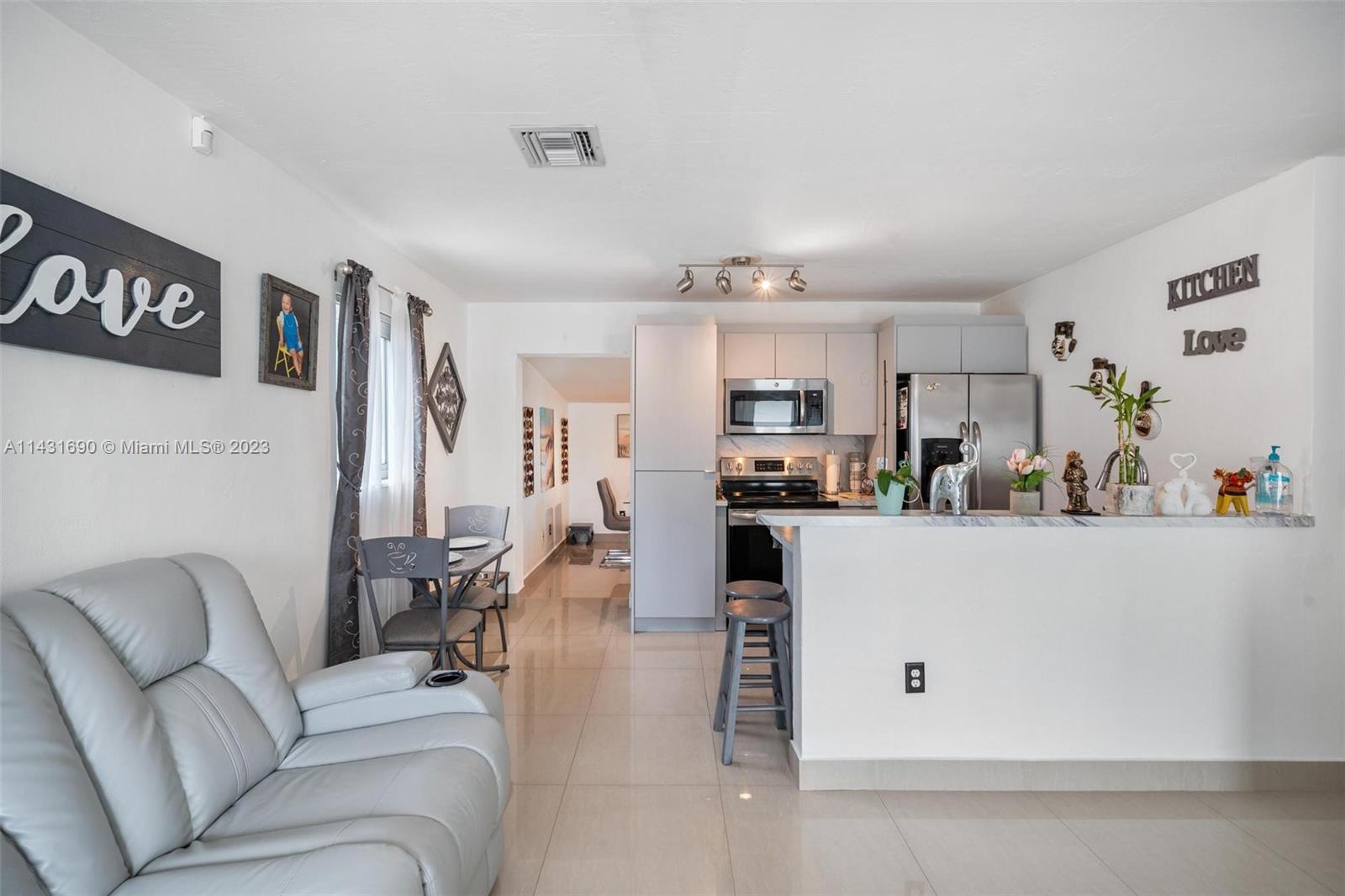 BOULEVARD HEIGHTS SEC 4 - Residential