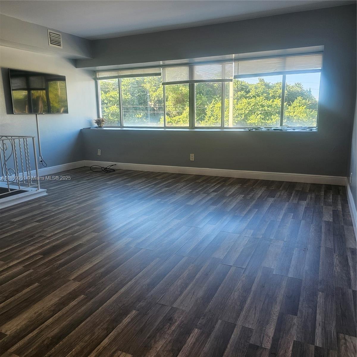 ATLANTIC BEACH DEV - Residential Lease