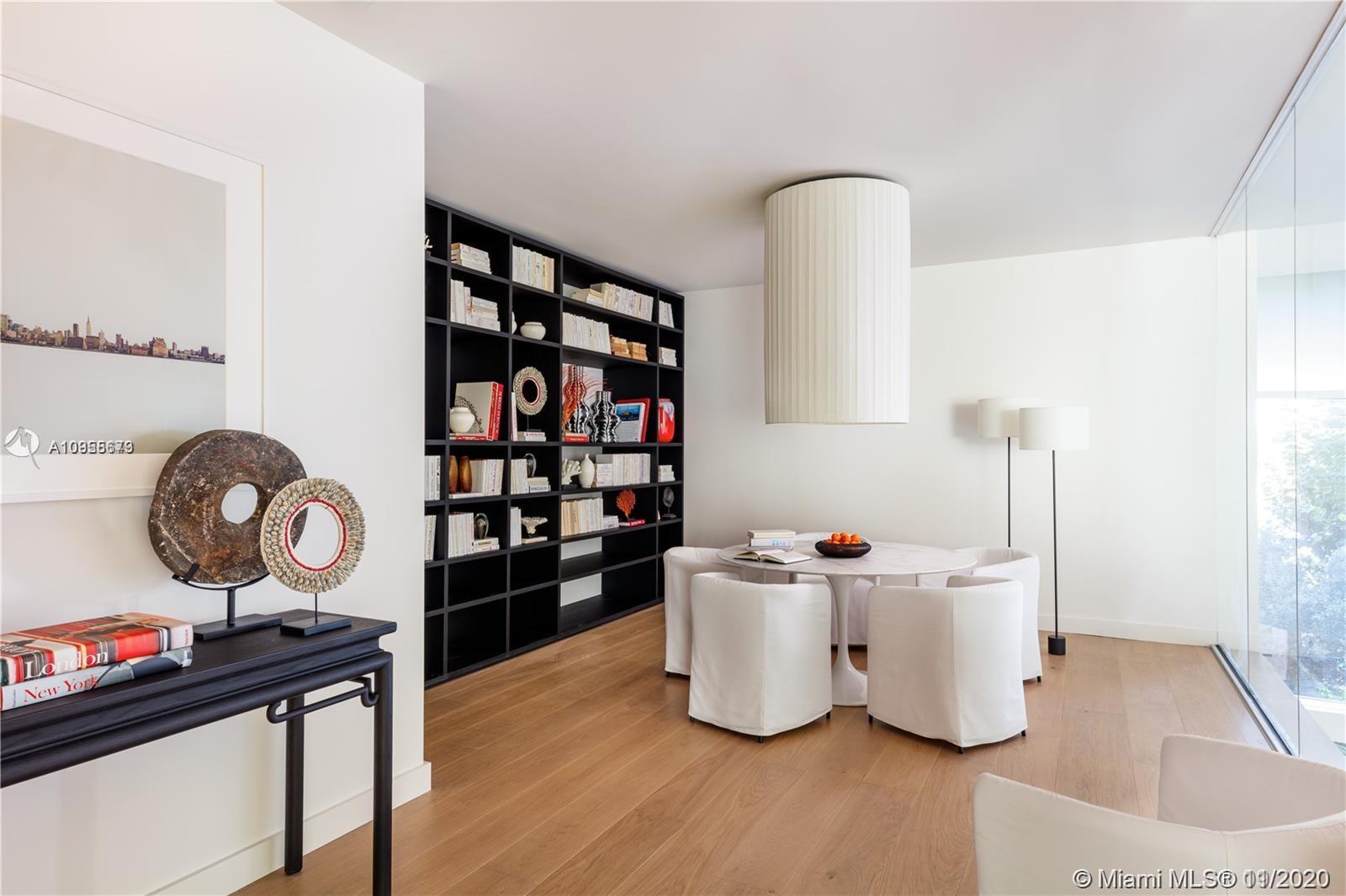 The Ritz-Carlton Residence - Residential